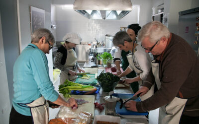 FOOD IS FUN, NOT FUNNY